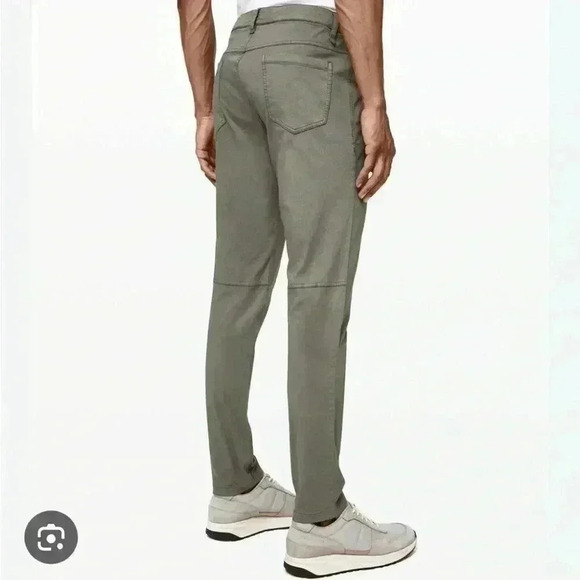 Lululemon Men's Washed Gray Sage Utilitech Chino Pants Size 30 X 33 - Picture 4 of 8
